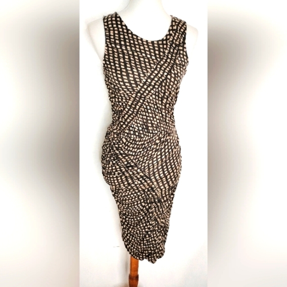 RUCHED TRACY REESE WIGGLE DRESS - Picture 1 of 13